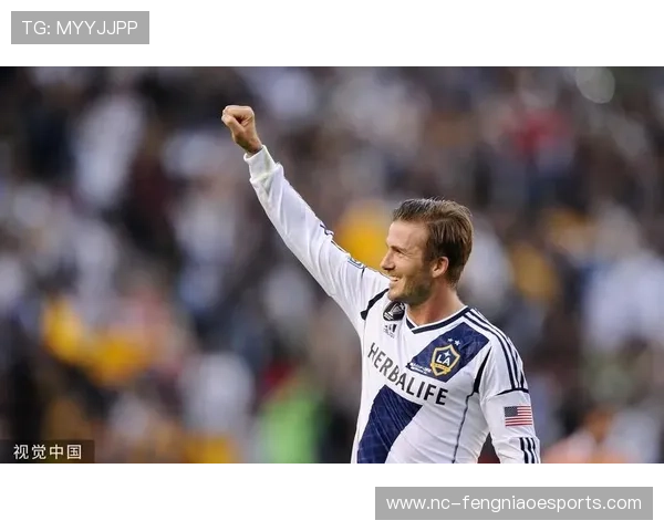 足球球星背带的时尚魅力与实用性分析：运动与潮流的完美融合